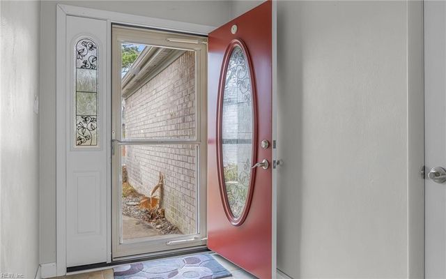 941 Storm Lake DR, Virginia Beach, VA 23454