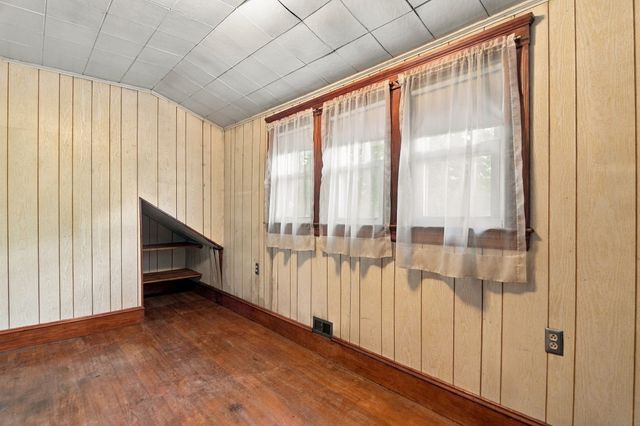 62 Chase Avenue, Lexington, MA 02421
