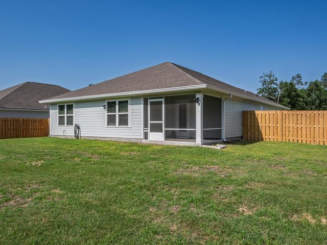 50 E Pecan Street, Crawfordville, FL 32327