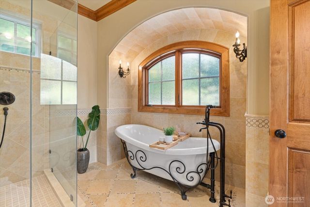 36315 SE Saint Andrews Lane, Snoqualmie, WA 98065