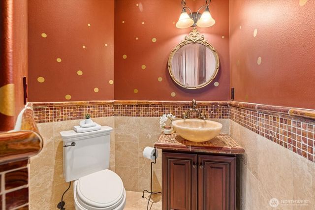 36315 SE Saint Andrews Lane, Snoqualmie, WA 98065