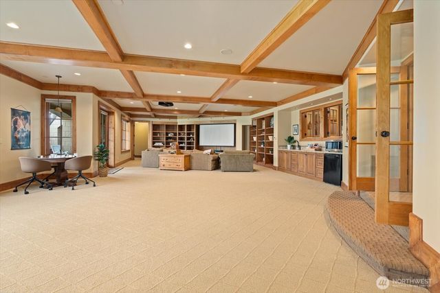 36315 SE Saint Andrews Lane, Snoqualmie, WA 98065
