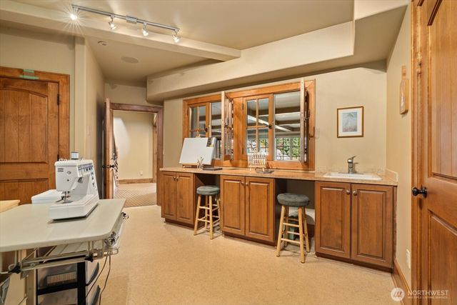 36315 SE Saint Andrews Lane, Snoqualmie, WA 98065