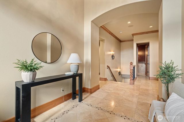 36315 SE Saint Andrews Lane, Snoqualmie, WA 98065