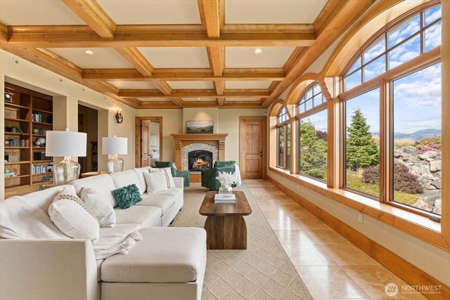 36315 SE Saint Andrews Lane, Snoqualmie, WA 98065