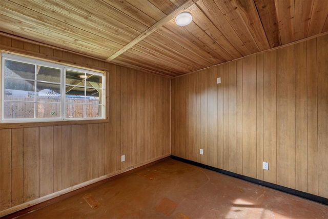 3904 SW Parkridge Blvd, Lawton, OK 73505