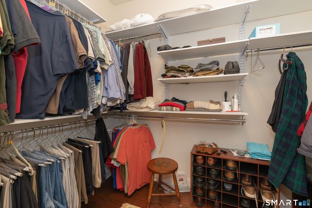 2 Arrowwood Court 2, Middlebury, CT 06762