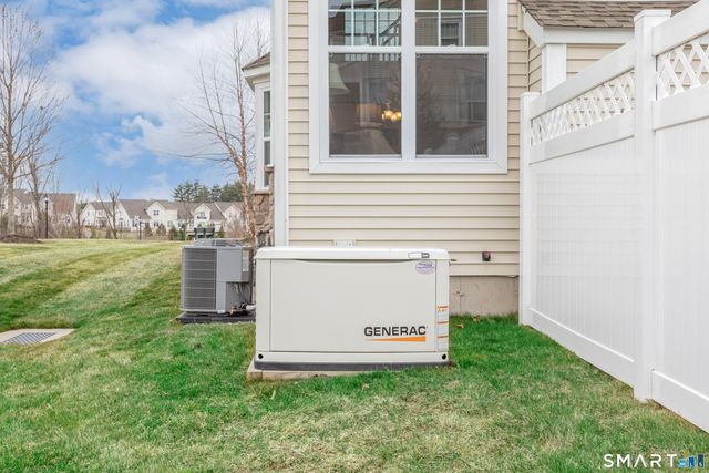 2 Arrowwood Court 2, Middlebury, CT 06762