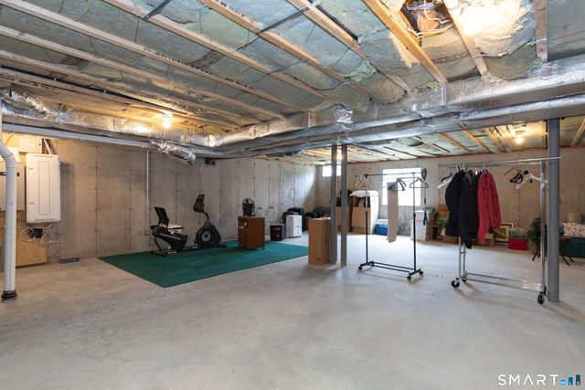 2 Arrowwood Court 2, Middlebury, CT 06762