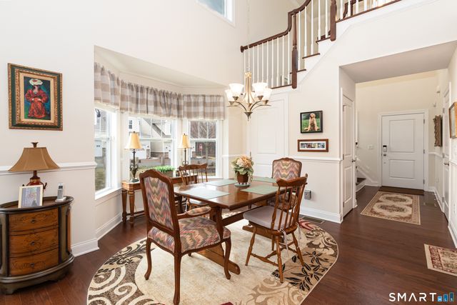 2 Arrowwood Court 2, Middlebury, CT 06762