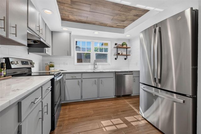 3619 14TH AVENUE N, St Petersburg, FL 33713