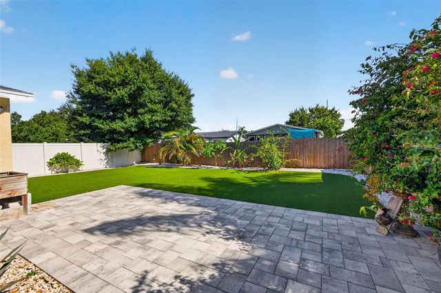 3619 14TH AVENUE N, St Petersburg, FL 33713
