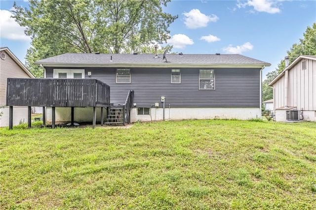 1405 N Millburn Avenue, Independence, MO 64056