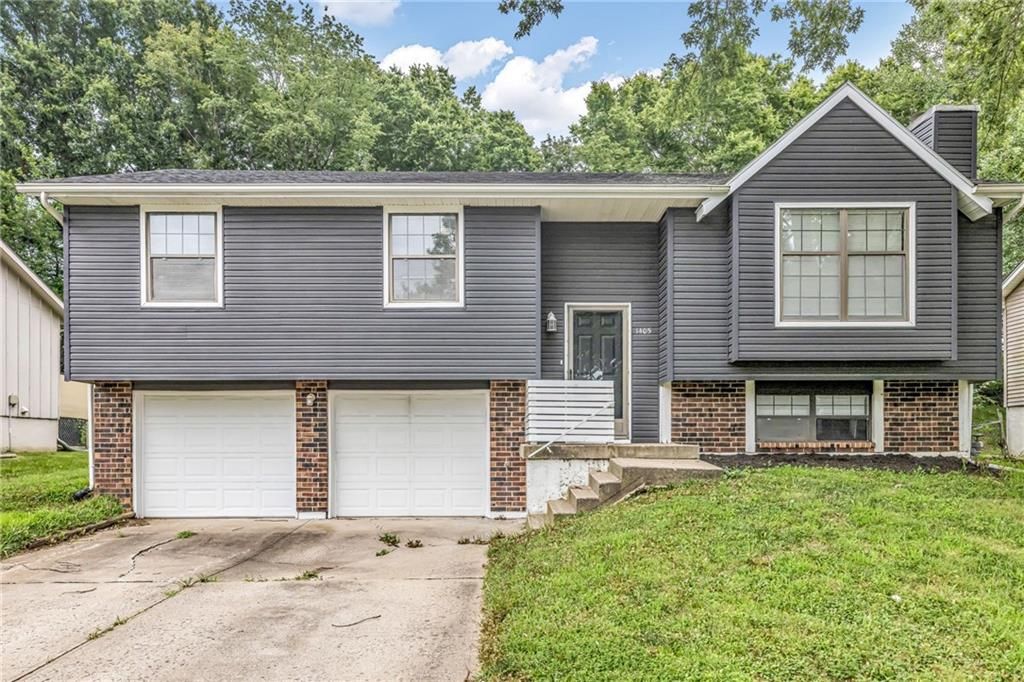 1405 N Millburn Avenue, Independence, MO 64056