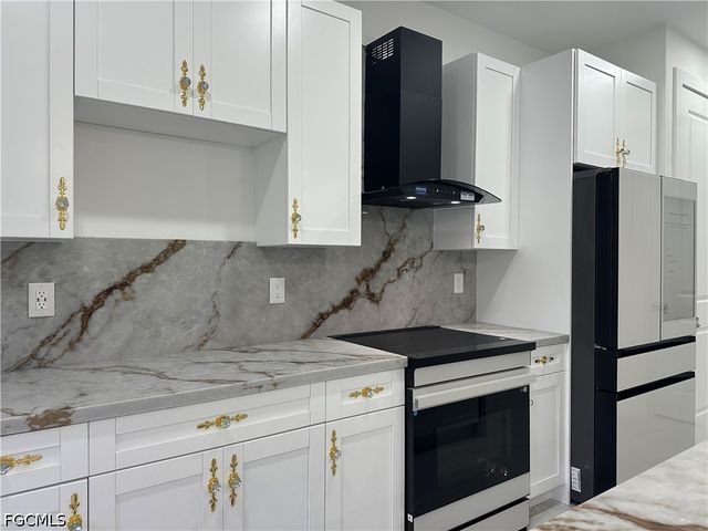 1001 W 17TH ST, Lehigh Acres, FL 33972