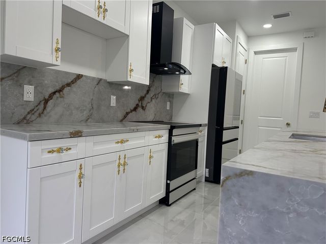1001 W 17TH ST, Lehigh Acres, FL 33972