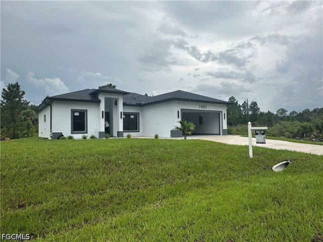 1001 W 17TH ST, Lehigh Acres, FL 33972