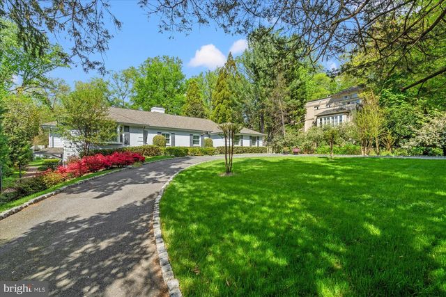 4905 DORSET AVE, Chevy Chase, MD 20815