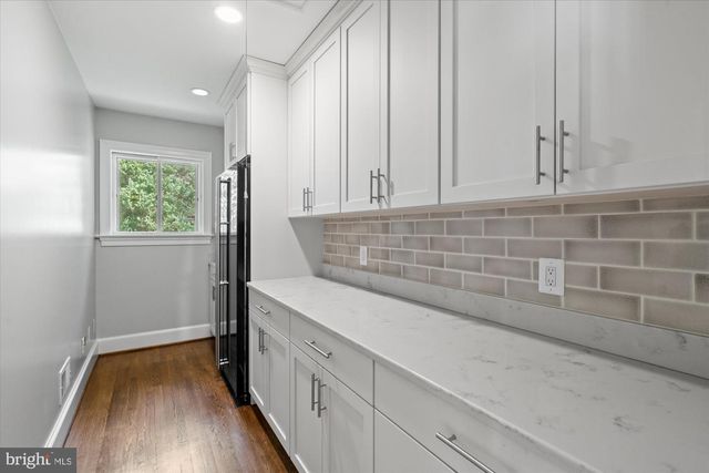 4905 DORSET AVE, Chevy Chase, MD 20815