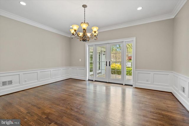 4905 DORSET AVE, Chevy Chase, MD 20815