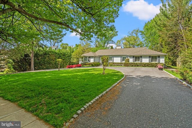 4905 DORSET AVE, Chevy Chase, MD 20815