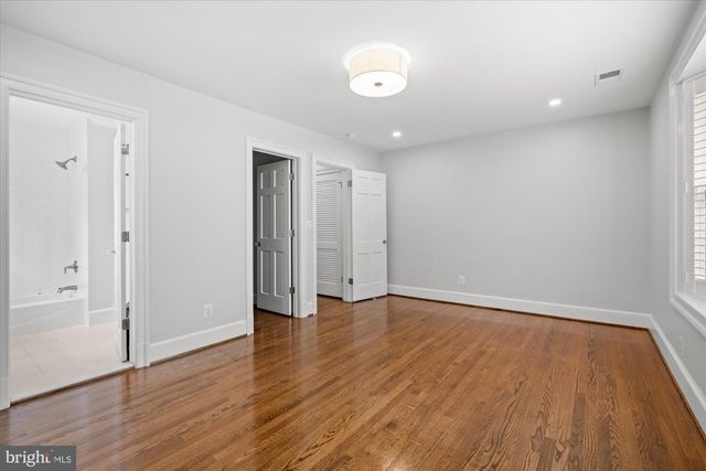 4905 DORSET AVE, Chevy Chase, MD 20815