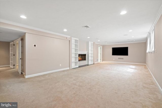 4905 DORSET AVE, Chevy Chase, MD 20815