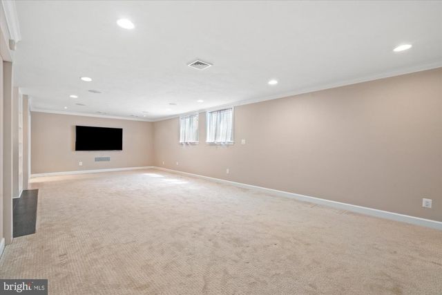 4905 DORSET AVE, Chevy Chase, MD 20815
