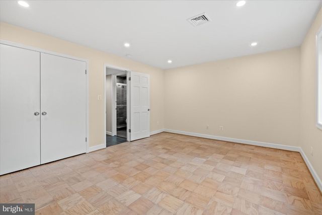 4905 DORSET AVE, Chevy Chase, MD 20815