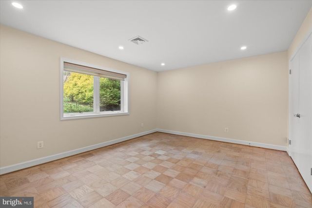 4905 DORSET AVE, Chevy Chase, MD 20815