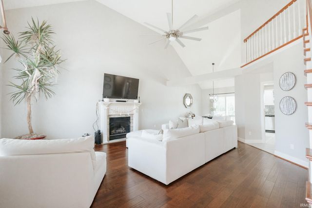 2123 Bunker Lane, Evansville, IN 47725