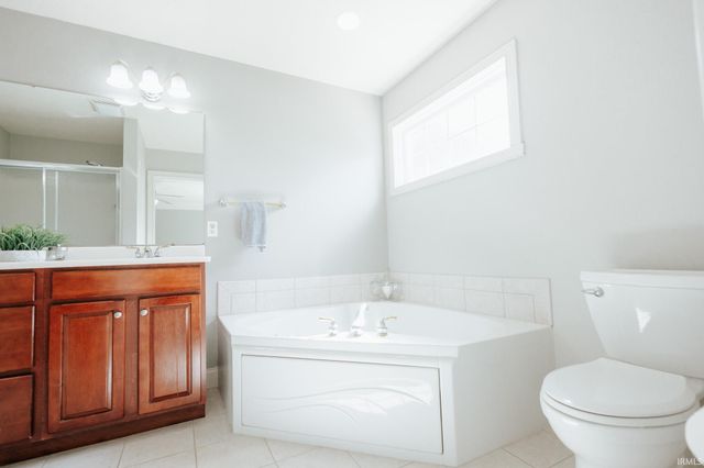 2123 Bunker Lane, Evansville, IN 47725