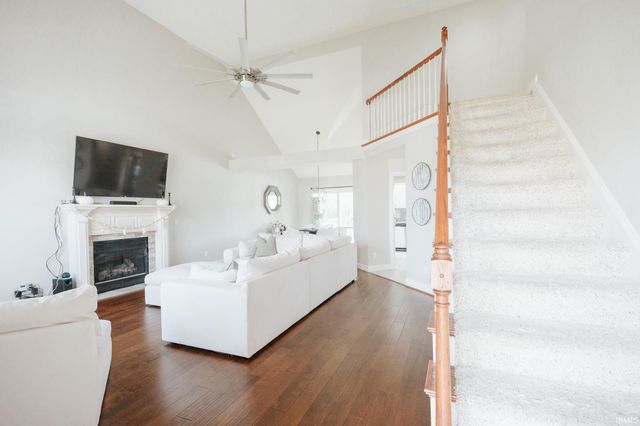 2123 Bunker Lane, Evansville, IN 47725