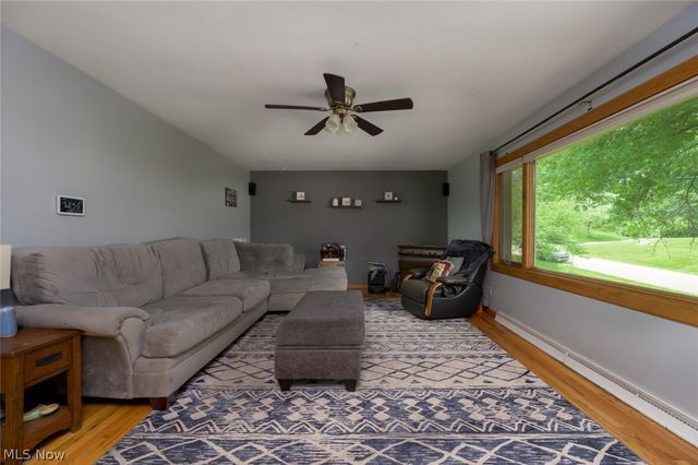 8560 Glennridge Avenue NW, Clinton, OH 44216