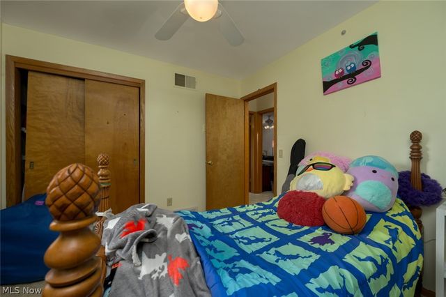 8560 Glennridge Avenue NW, Clinton, OH 44216