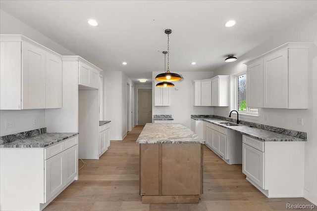 24388 Sawgrass Drive, Macomb Township, MI 48042