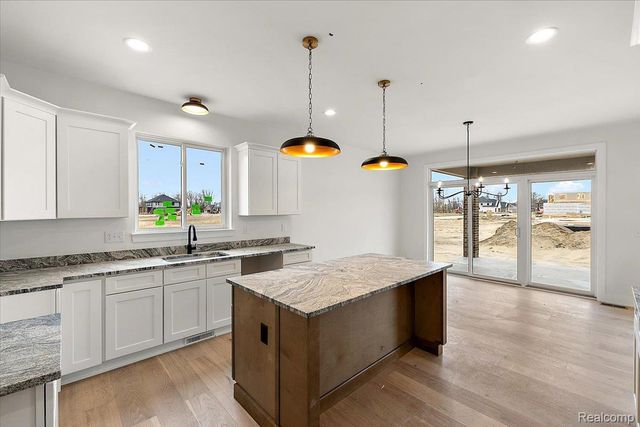 24388 Sawgrass Drive, Macomb Township, MI 48042