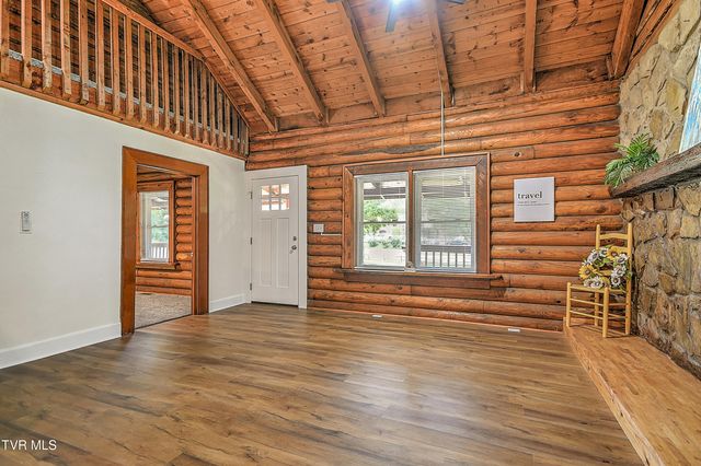 1014 Gibson Mill Road, Kingsport, TN 37660