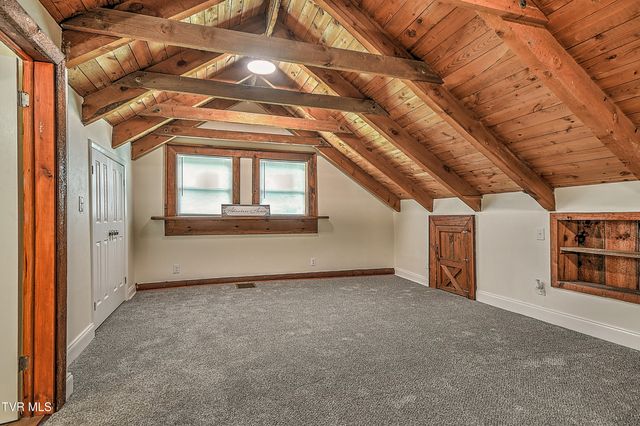 1014 Gibson Mill Road, Kingsport, TN 37660