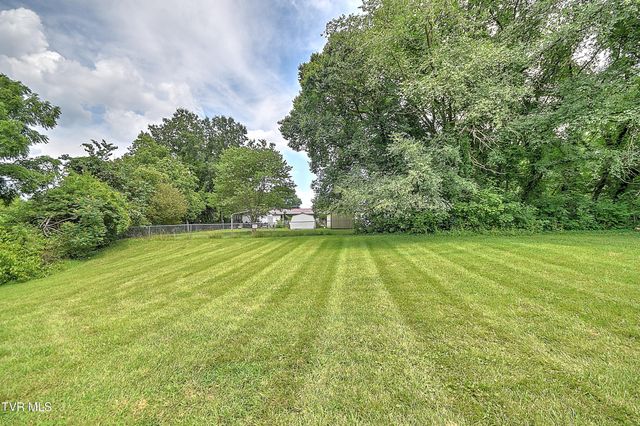 1014 Gibson Mill Road, Kingsport, TN 37660