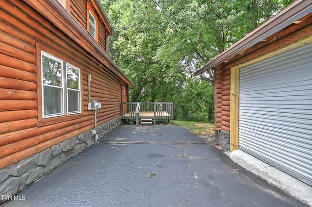 1014 Gibson Mill Road, Kingsport, TN 37660