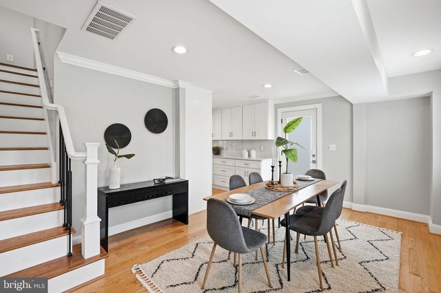 7321 WAYNE DR, Annandale, VA 22003