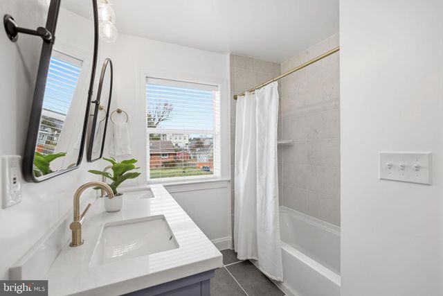 7321 WAYNE DR, Annandale, VA 22003