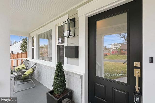 7321 WAYNE DR, Annandale, VA 22003