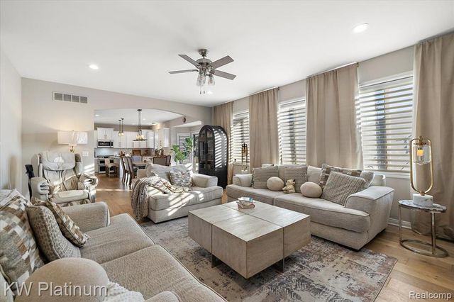 35910 Glenville Drive, New Baltimore, MI 48047