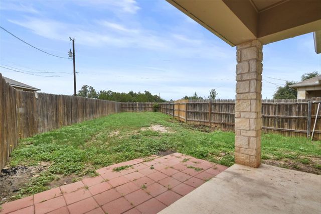 408 Carl Shipp DR, Liberty Hill, TX 78642