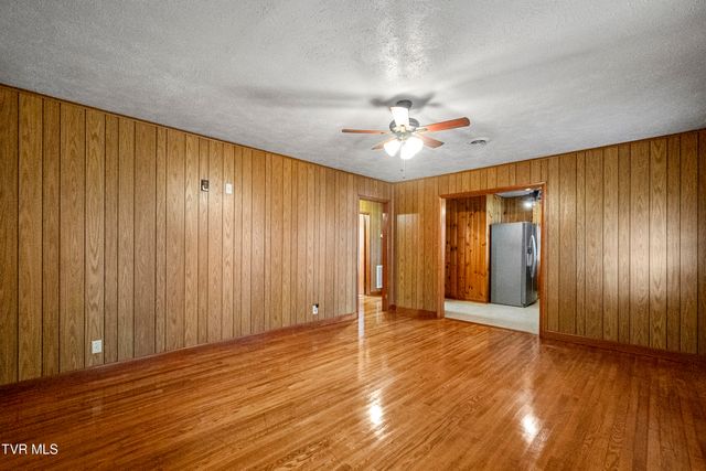 1830 Sunnyside Road, Greeneville, TN 37743