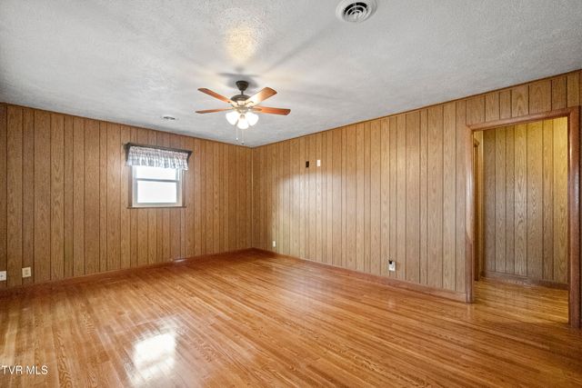 1830 Sunnyside Road, Greeneville, TN 37743