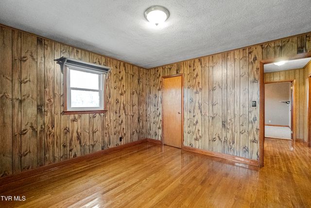 1830 Sunnyside Road, Greeneville, TN 37743