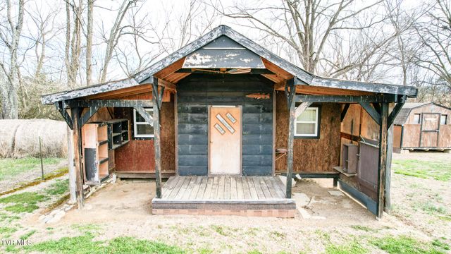 1830 Sunnyside Road, Greeneville, TN 37743